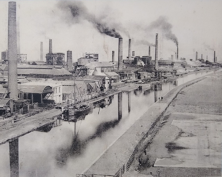 historical spike island widnes