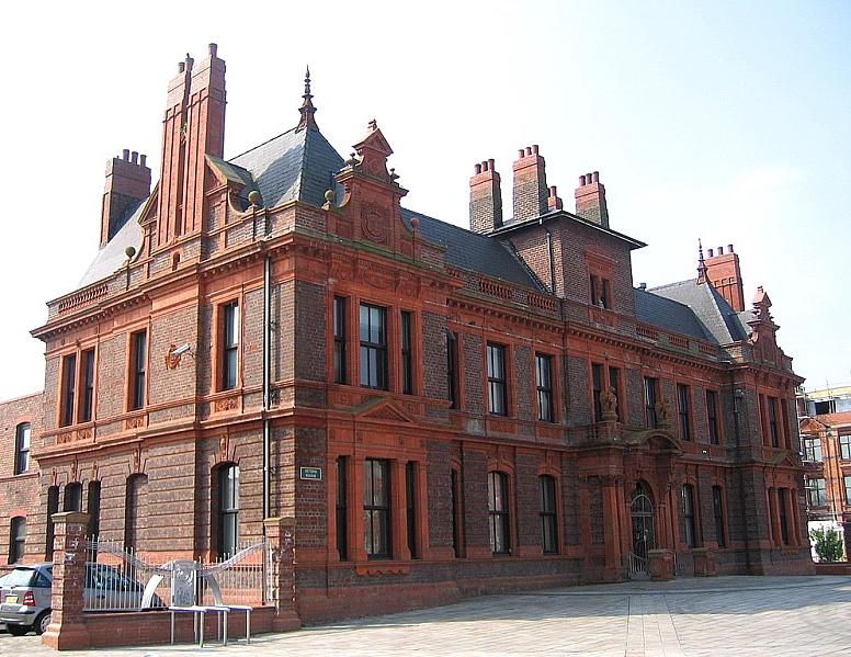 widnes town hall