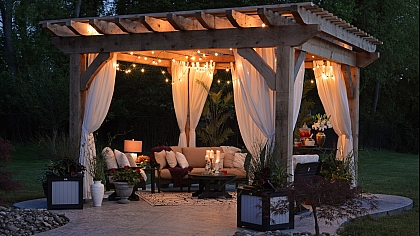 How to Create a Year-Round Outdoor Haven